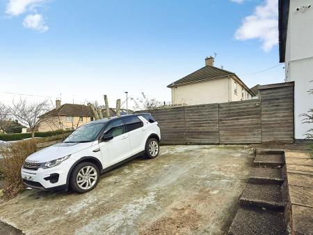 3 bedroom Semi-detached house for sale in Cordery Road, Evington, LE5