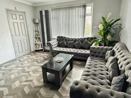3 bedroom Semi-detached house for sale in Cordery Road, Evington, LE5