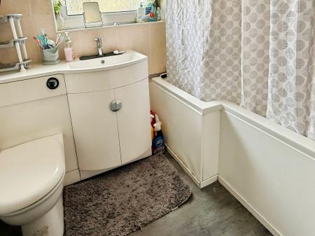 3 bedroom Semi-detached house for sale in Cordery Road, Evington, LE5