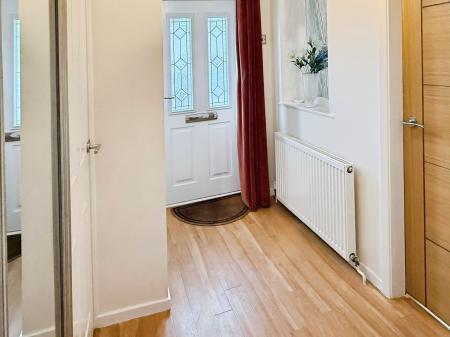 3 bedroom Detached house for sale in Kensington Close, Oadby, LE2