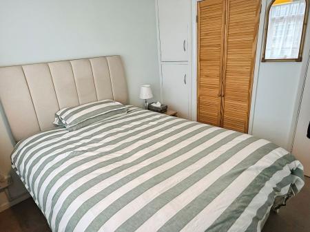3 bedroom Detached house for sale in Kensington Close, Oadby, LE2