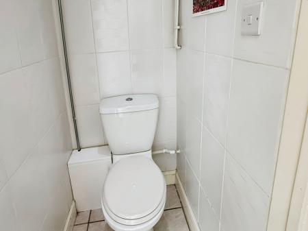 3 bedroom Semi-detached house for sale in Flatholme Road, Leicester, LE5