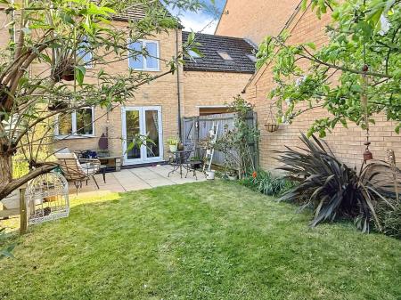 4 bedroom Semi-detached house for sale in Lady Jane Walk, Scraptoft, LE7