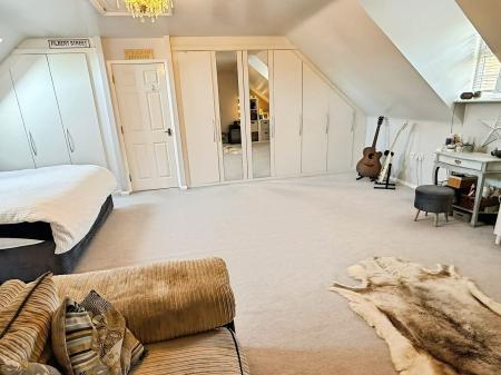 4 bedroom Semi-detached house for sale in Lady Jane Walk, Scraptoft, LE7