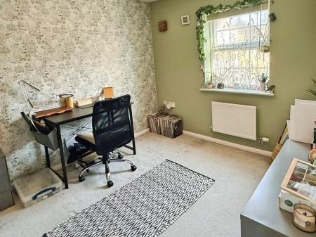4 bedroom Semi-detached house for sale in Lady Jane Walk, Scraptoft, LE7