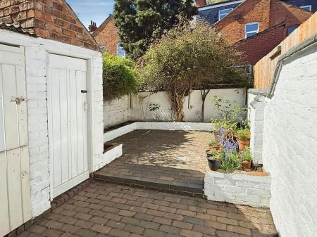 2 bedroom Terraced House for sale in Tyrrell Street, Leicester, LE3