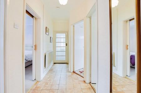 2 bedroom Semi-detached bungalow for sale in Calverton Avenue, Wigston, LE18
