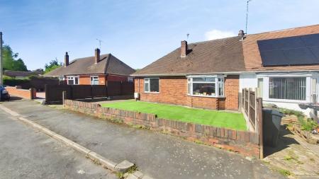 Calverton Avenue, Wigston, LE18