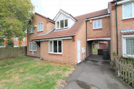 3 bedroom Terraced House for sale in Larchwood Close, Leicester, LE2