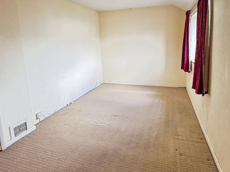 2 bedroom Semi-detached house for sale in Garnett Crescent, Leicester, LE2