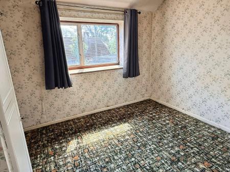 2 bedroom Semi-detached house for sale in Garnett Crescent, Leicester, LE2