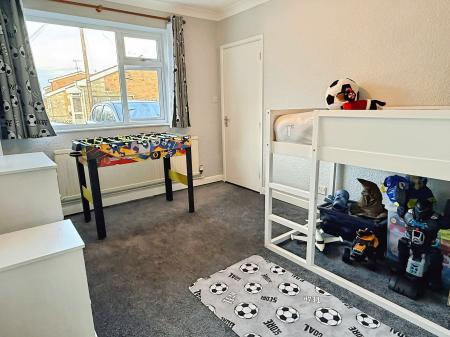 2 bedroom Detached bungalow for sale in Angus Close, Thurnby, LE7