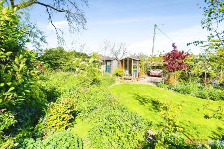3 bedroom Detached house for sale in Main Street, Bushby, LE7