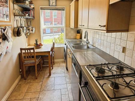 3 bedroom End of terrace house for sale in Richmore Road, Hamilton, LE5