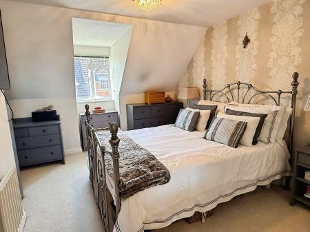 3 bedroom End of terrace house for sale in Richmore Road, Hamilton, LE5