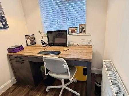 3 bedroom Semi-detached house for sale in Uplands Road, Oadby, LE2
