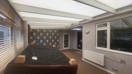 4 bedroom Semi-detached house for sale in Hillsborough Road, Glen Parva, LE2