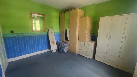 4 bedroom Semi-detached house for sale in Hillsborough Road, Glen Parva, LE2