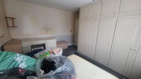 4 bedroom Semi-detached house for sale in Hillsborough Road, Glen Parva, LE2
