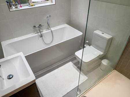3 bedroom Detached house for sale in Fulbeck Avenue, Leicester, LE5
