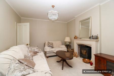 3 bedroom Detached house for sale in Fulbeck Avenue, Leicester, LE5