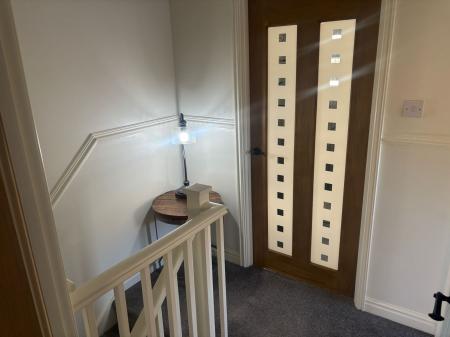 2 bedroom Semi-detached house for sale in Bryony Road, Hamilton, LE5