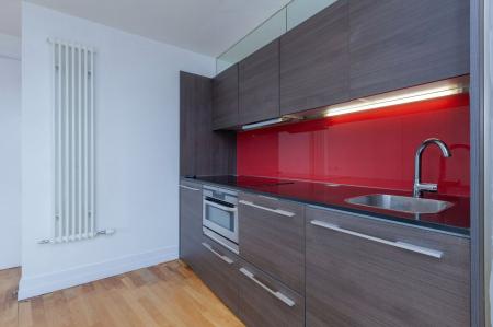 2 bedroom Apartment to let in Highcross Lane, The Circus, LE1