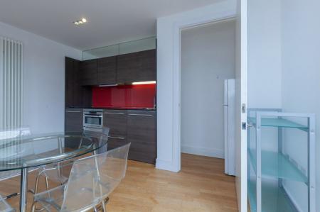 2 bedroom Apartment to let in Highcross Lane, The Circus, LE1
