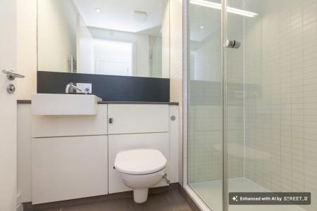 2 bedroom Apartment to let in Highcross Lane, The Circus, LE1