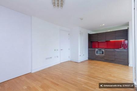 2 bedroom Apartment to let in Highcross Lane, The Circus, LE1