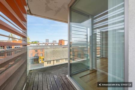 2 bedroom Apartment to let in Highcross Lane, The Circus, LE1