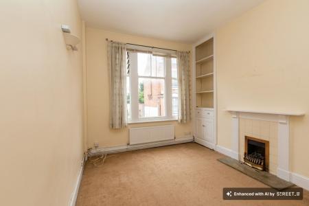1 bedroom Flat to let in St. James Terrace, Leicester, LE2
