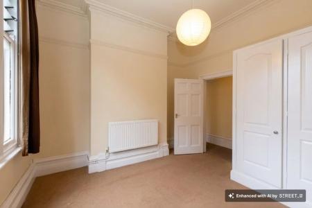 1 bedroom Flat to let in St. James Terrace, Leicester, LE2