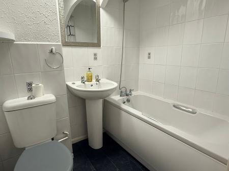2 bedroom Terraced House for sale in Melton Road, Thurmaston, LE4