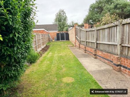 2 bedroom Terraced House for sale in Cavendish Road, Leicester, LE2