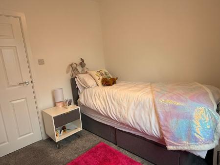 2 bedroom Terraced House for sale in Cavendish Road, Leicester, LE2