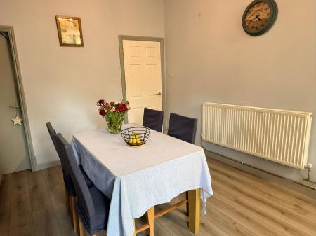 2 bedroom Terraced House for sale in Cavendish Road, Leicester, LE2