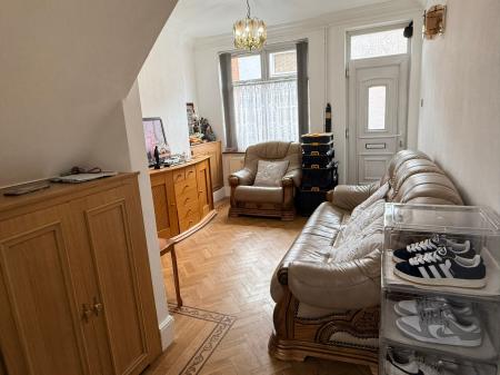 3 bedroom Terraced House for sale in Osborne Road, Leicester, LE5