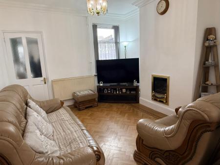 3 bedroom Terraced House for sale in Osborne Road, Leicester, LE5