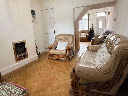 3 bedroom Terraced House for sale in Osborne Road, Leicester, LE5