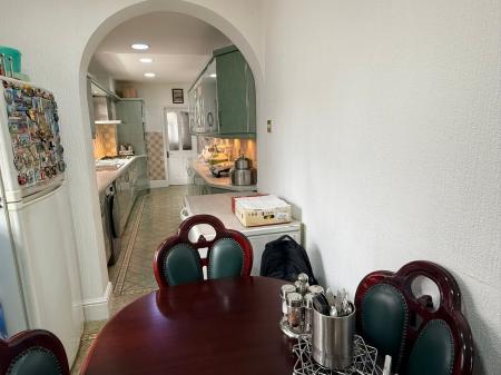 3 bedroom Terraced House for sale in Osborne Road, Leicester, LE5