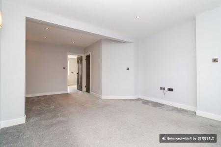 3 bedroom Semi-detached house to let in Kingston Avenue, Wigston, LE18