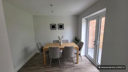3 bedroom Semi-detached house for sale in Brambling Way, Oadby, LE2