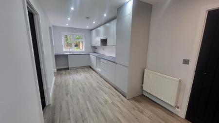 3 bedroom Semi-detached house for sale in Brambling Way, Oadby, LE2