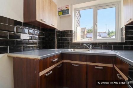 1 bedroom End of terrace house to let in Stoneywell Road, Leicester, LE4
