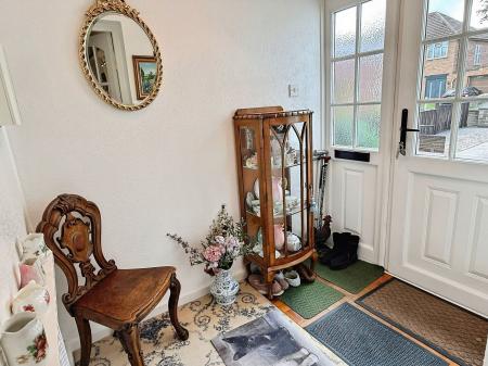 2 bedroom Detached bungalow for sale in Englefield Road, Leicester, LE5