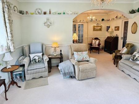 2 bedroom Detached bungalow for sale in Englefield Road, Leicester, LE5