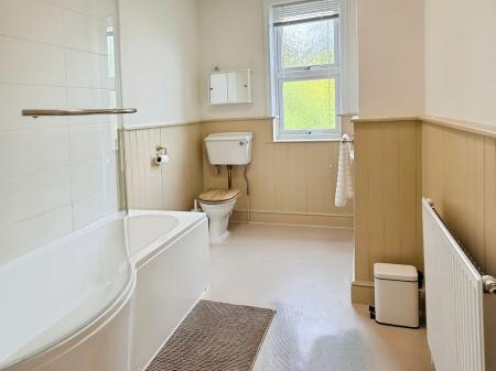 2 bedroom Terraced House for sale in Main Street, Evington, LE5