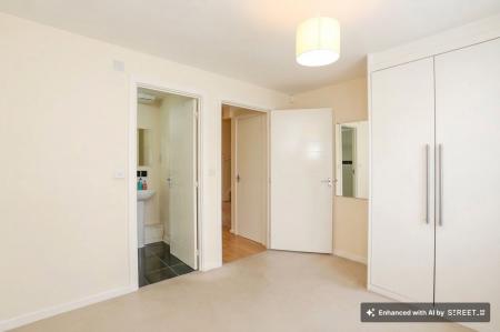 3 bedroom Detached house to let in Watkin Road, Leicester, LE2