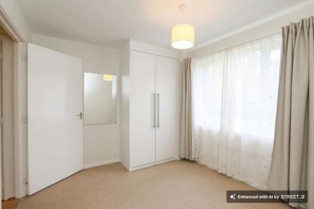 3 bedroom Detached house to let in Watkin Road, Leicester, LE2